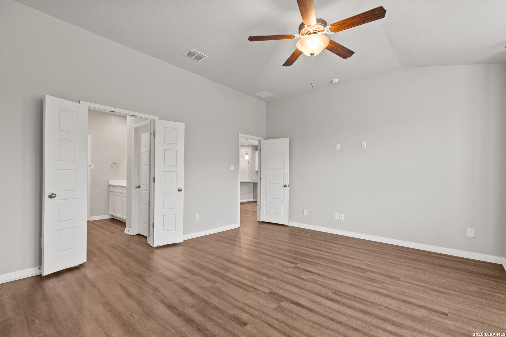 121 Abbeydell