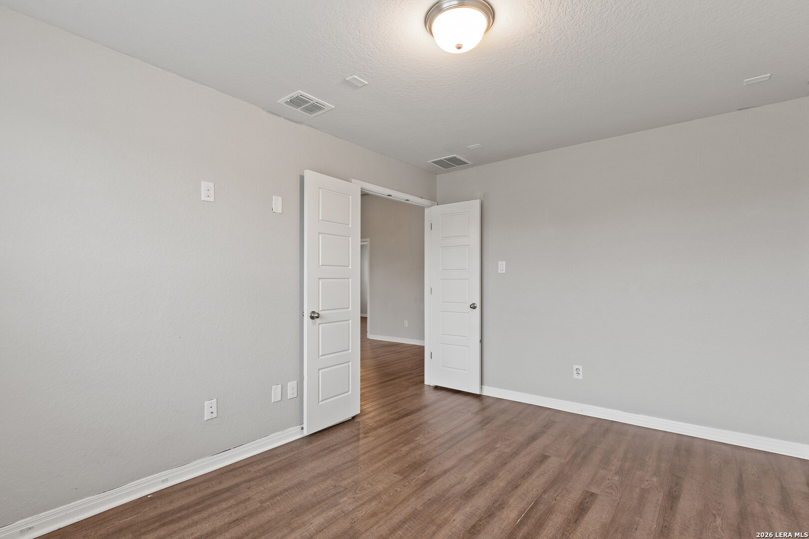 121 Abbeydell