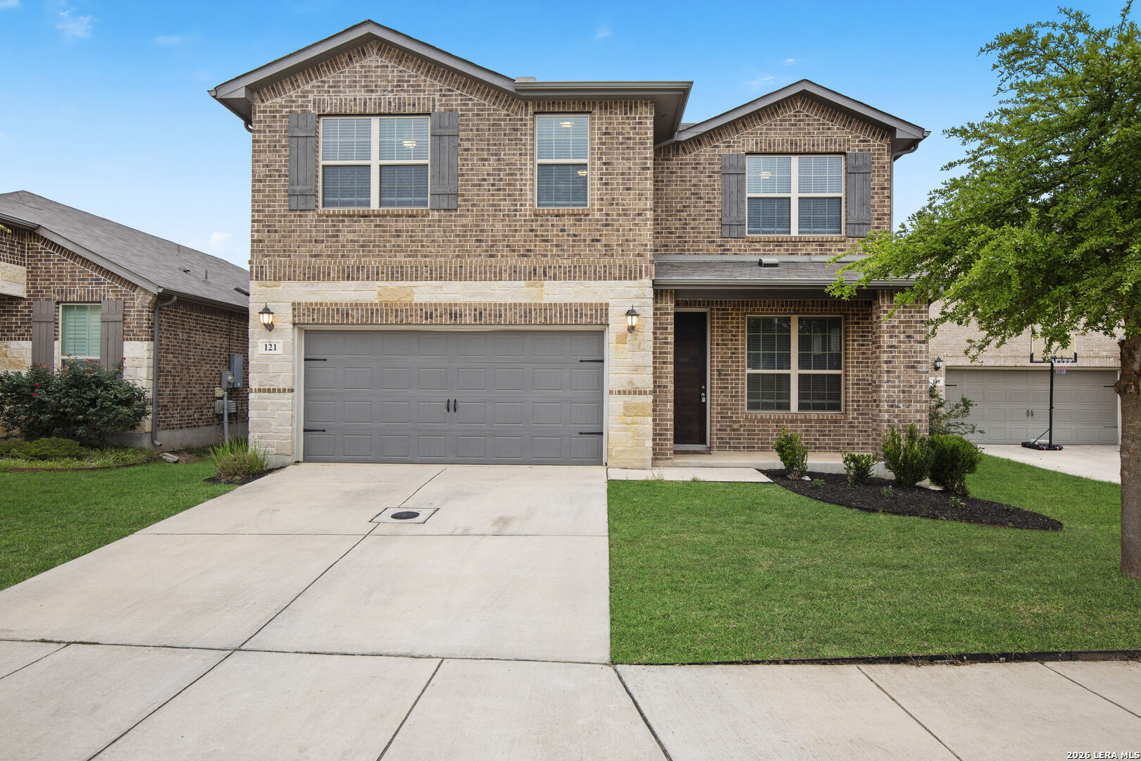 121 Abbeydell