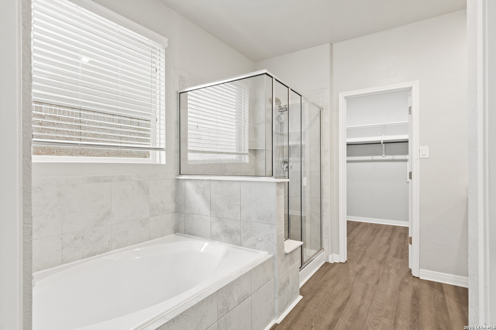 121 Abbeydell