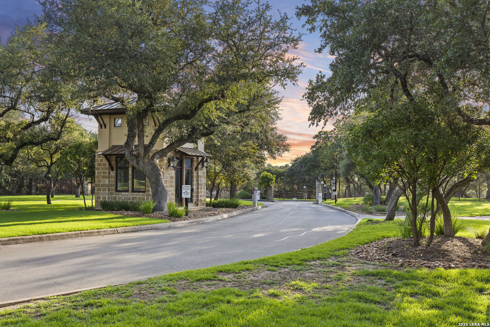 59 Sendero Woods
