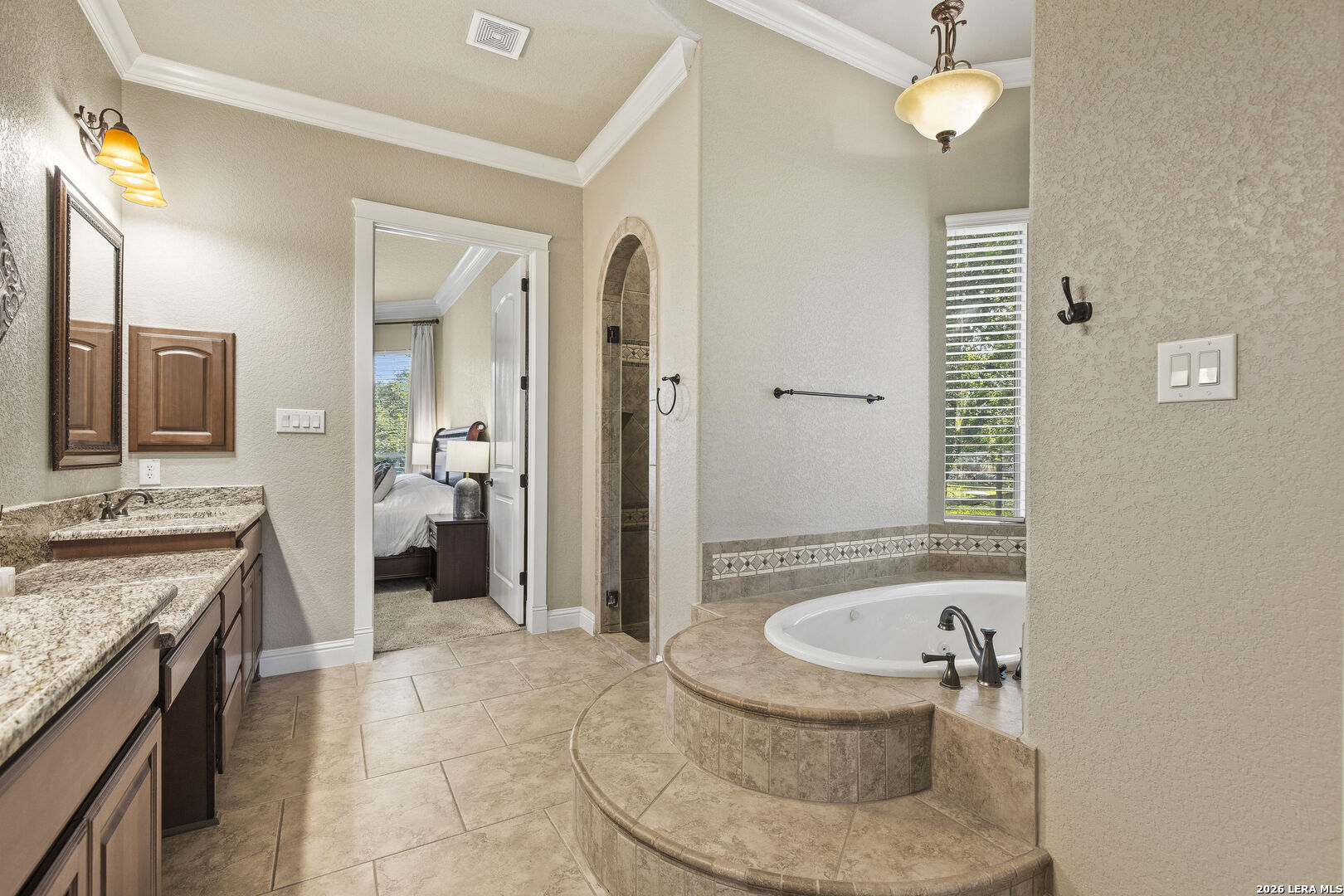 59 Sendero Woods
