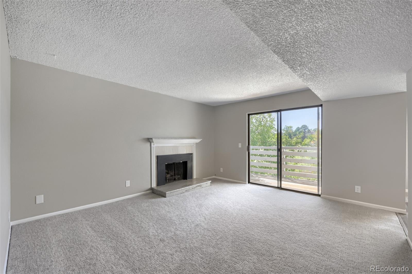 7395 E Eastman Avenue Unit: 203L