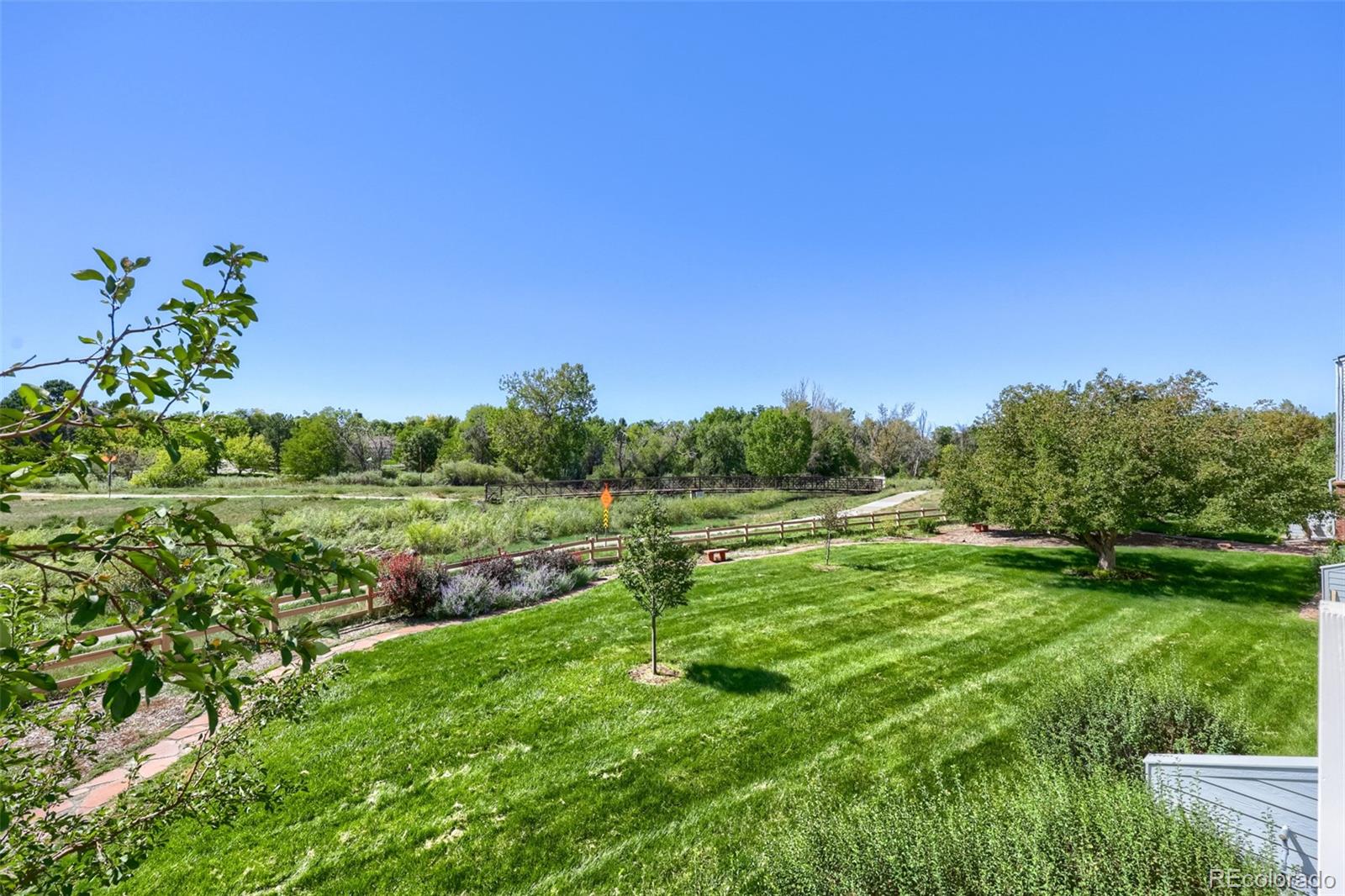 7395 E Eastman Avenue Unit: 203L