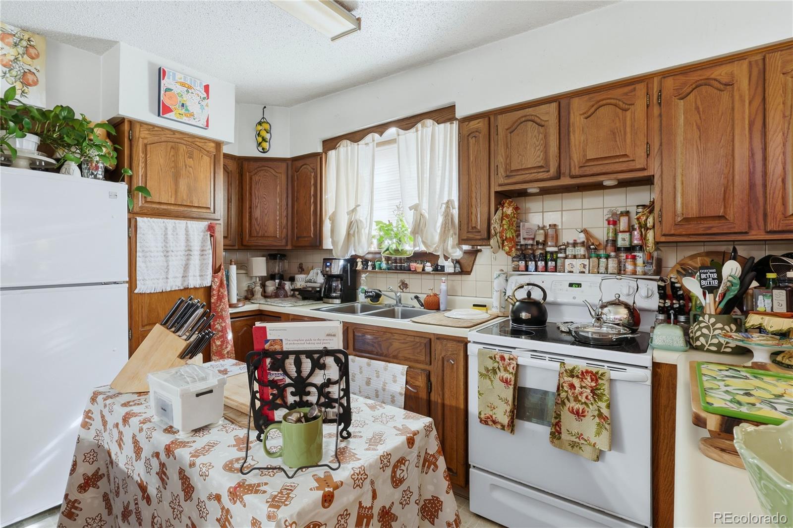 4615 S Santa Fe Drive