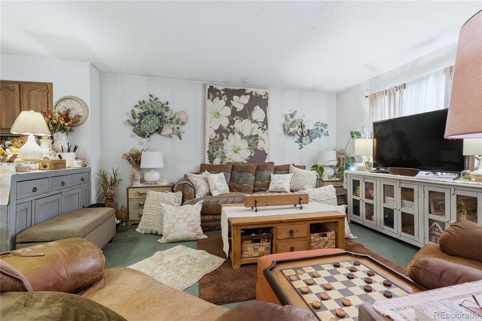 4615 S Santa Fe Drive