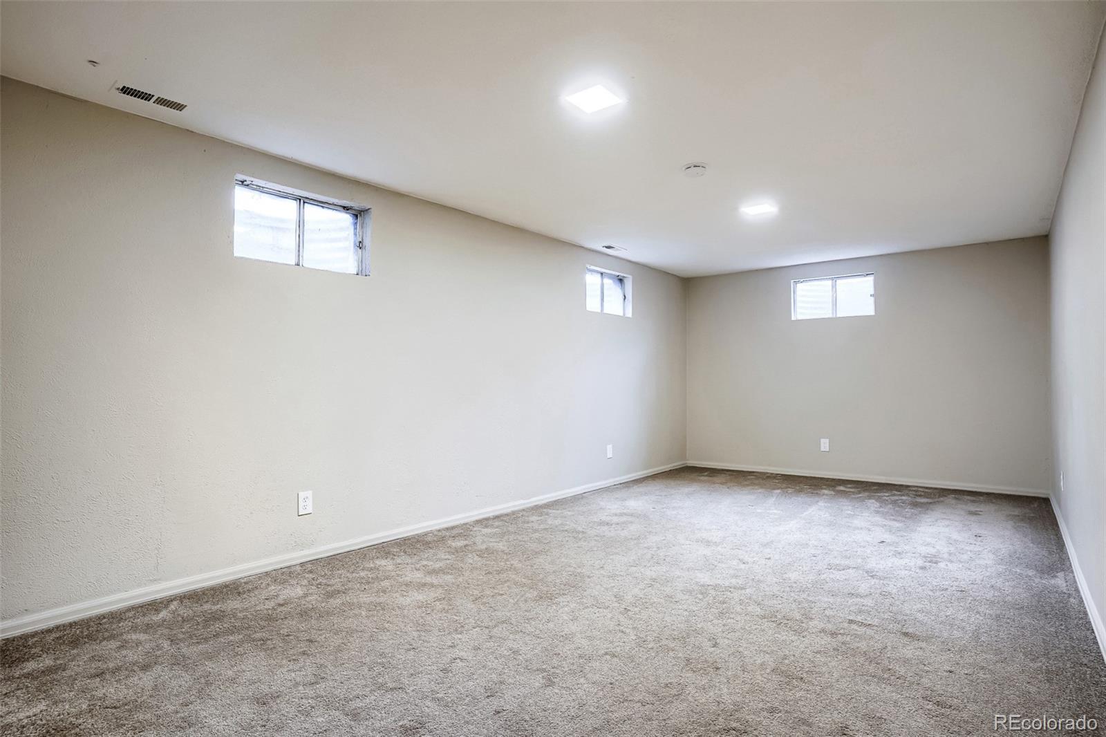 1729 S Otis Court