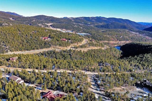 13 Paradise Valley Parkway