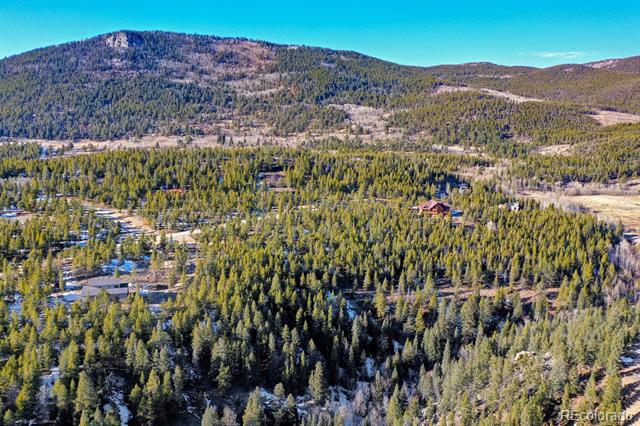13 Paradise Valley Parkway
