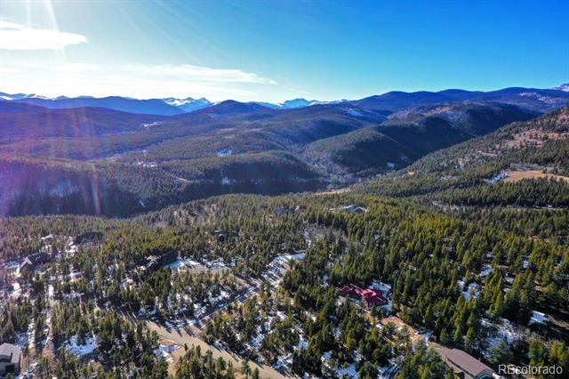 13 Paradise Valley Parkway