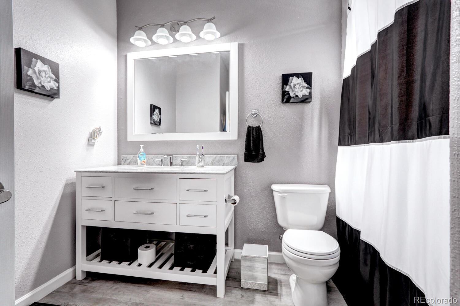 1561 Olympia Circle Unit: 208