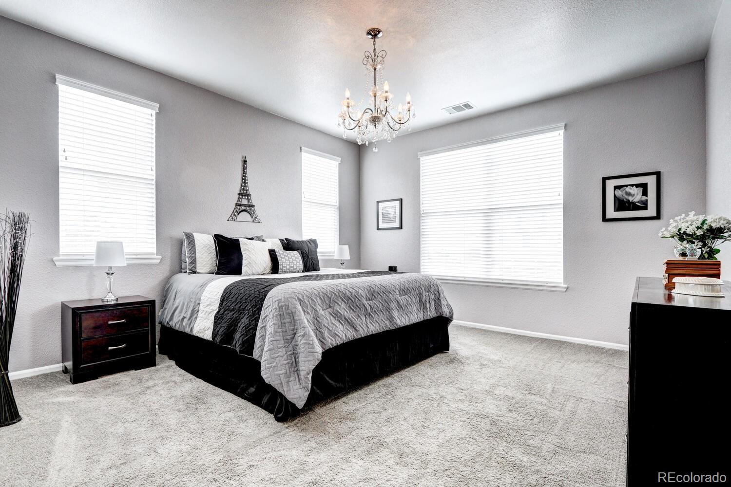 1561 Olympia Circle Unit: 208