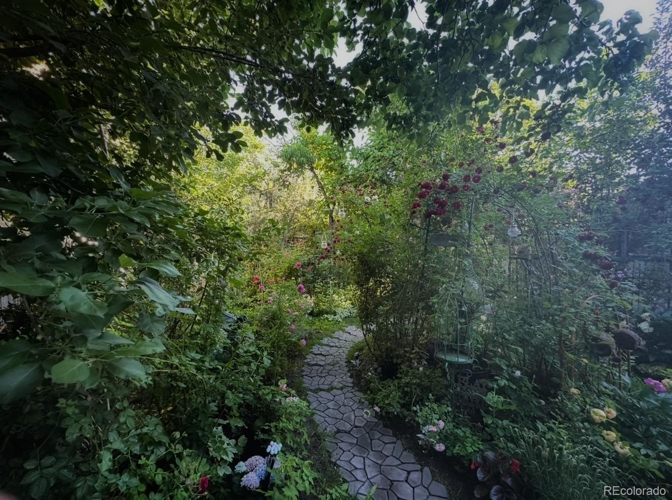 4615 S Santa Fe Drive