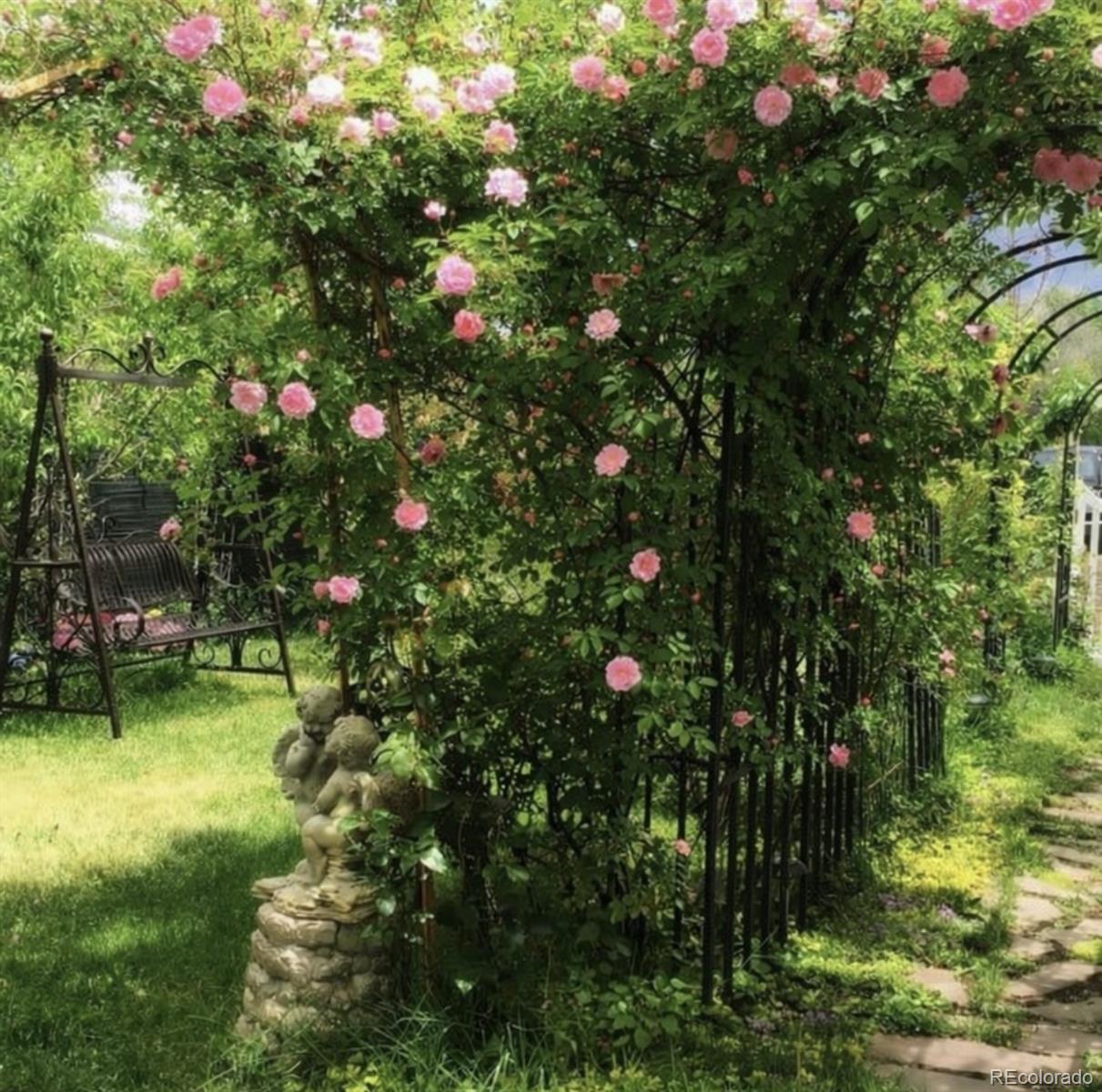 4615 S Santa Fe Drive