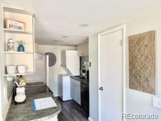 3354 S Flower Street Unit: 14