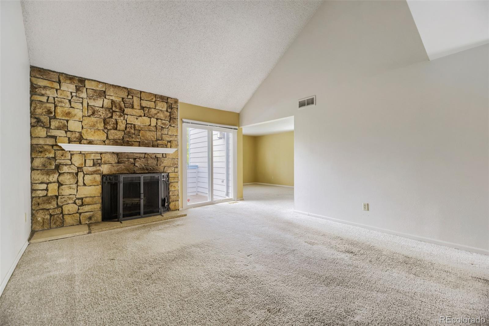 2405 S Worchester Court Unit: B