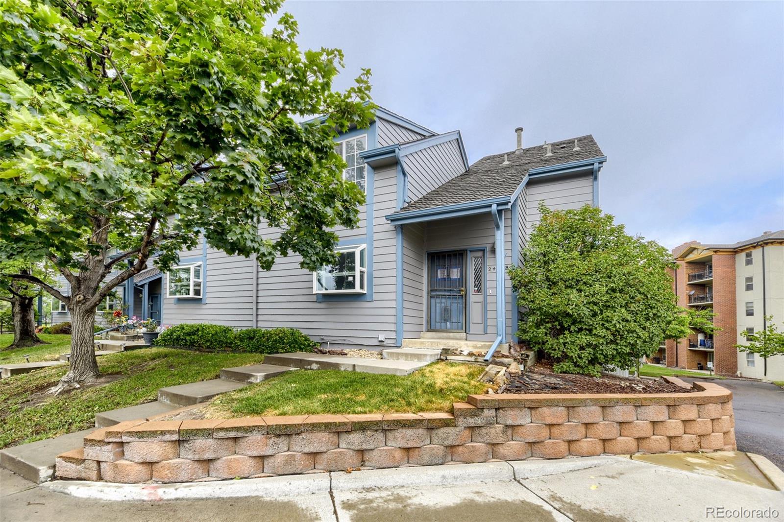 2405 S Worchester Court Unit: B