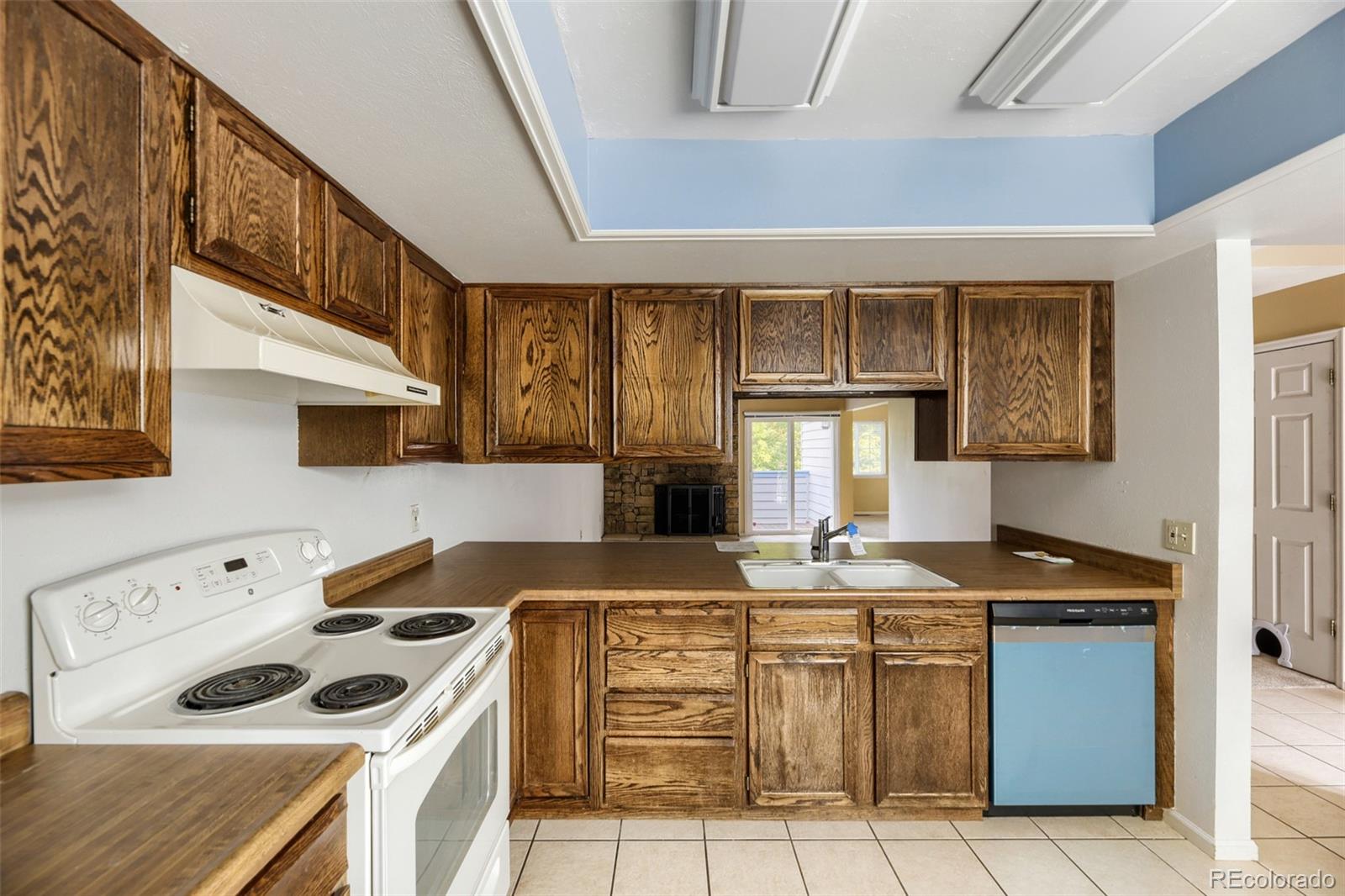 2405 S Worchester Court Unit: B