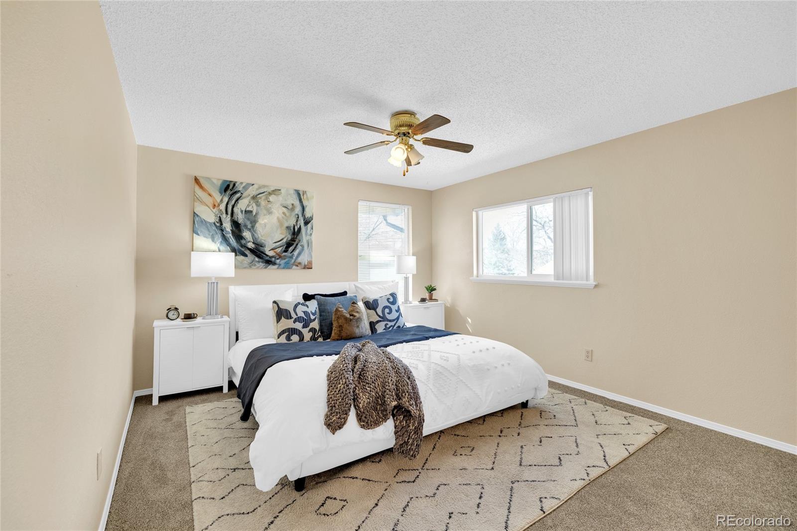 9313 W 91st Place