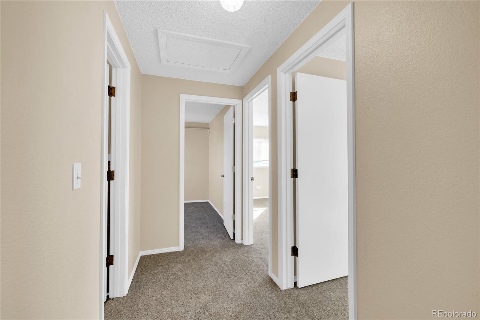 9313 W 91st Place