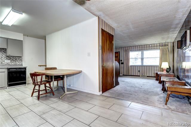 599 Ursula Street
