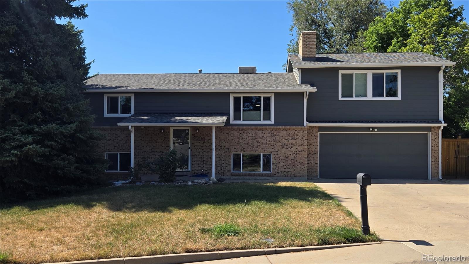 7006 W 62nd Place