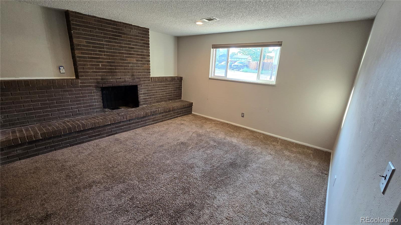 7006 W 62nd Place