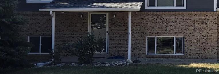 7006 W 62nd Place