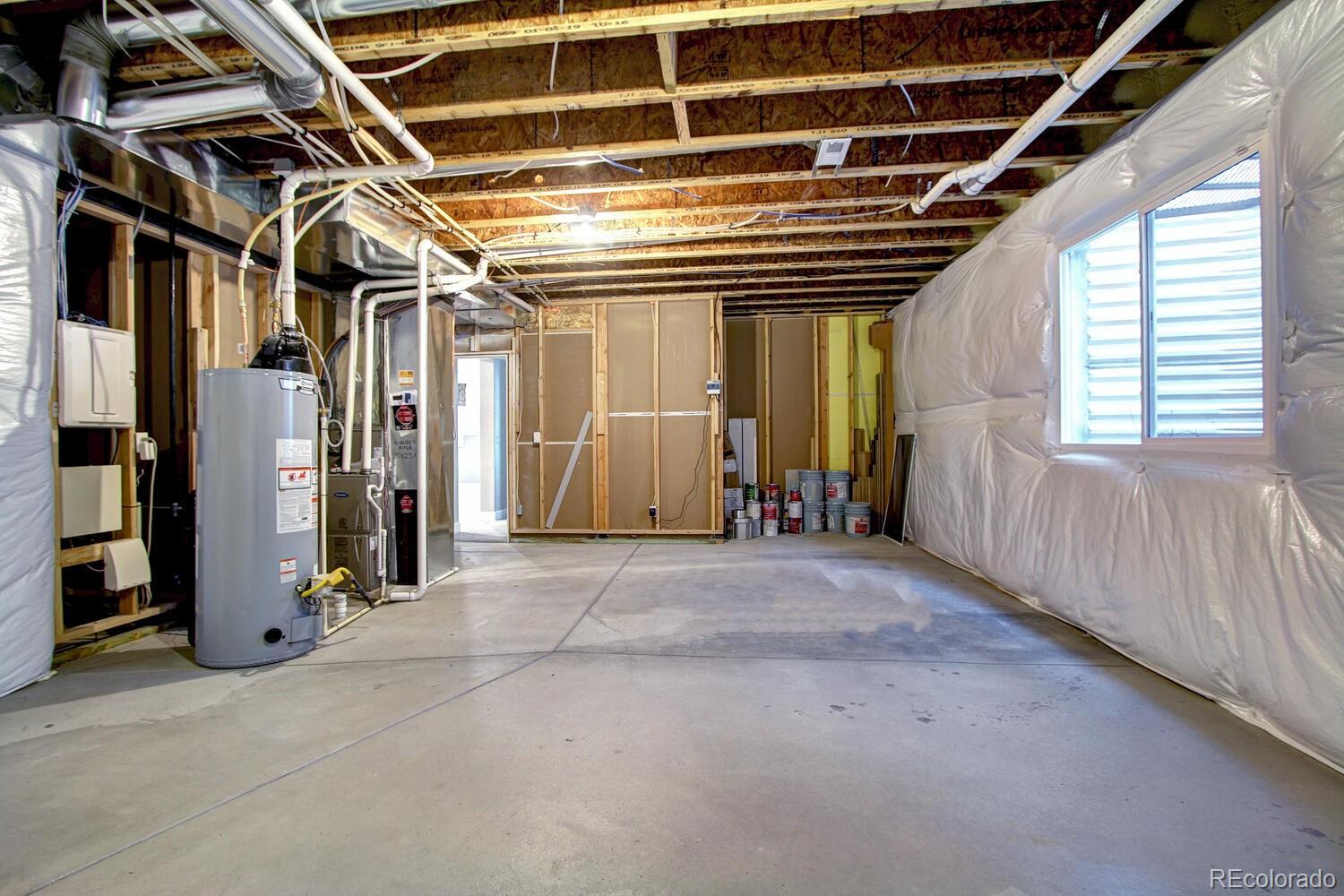 6177 Saddle Bow Avenue