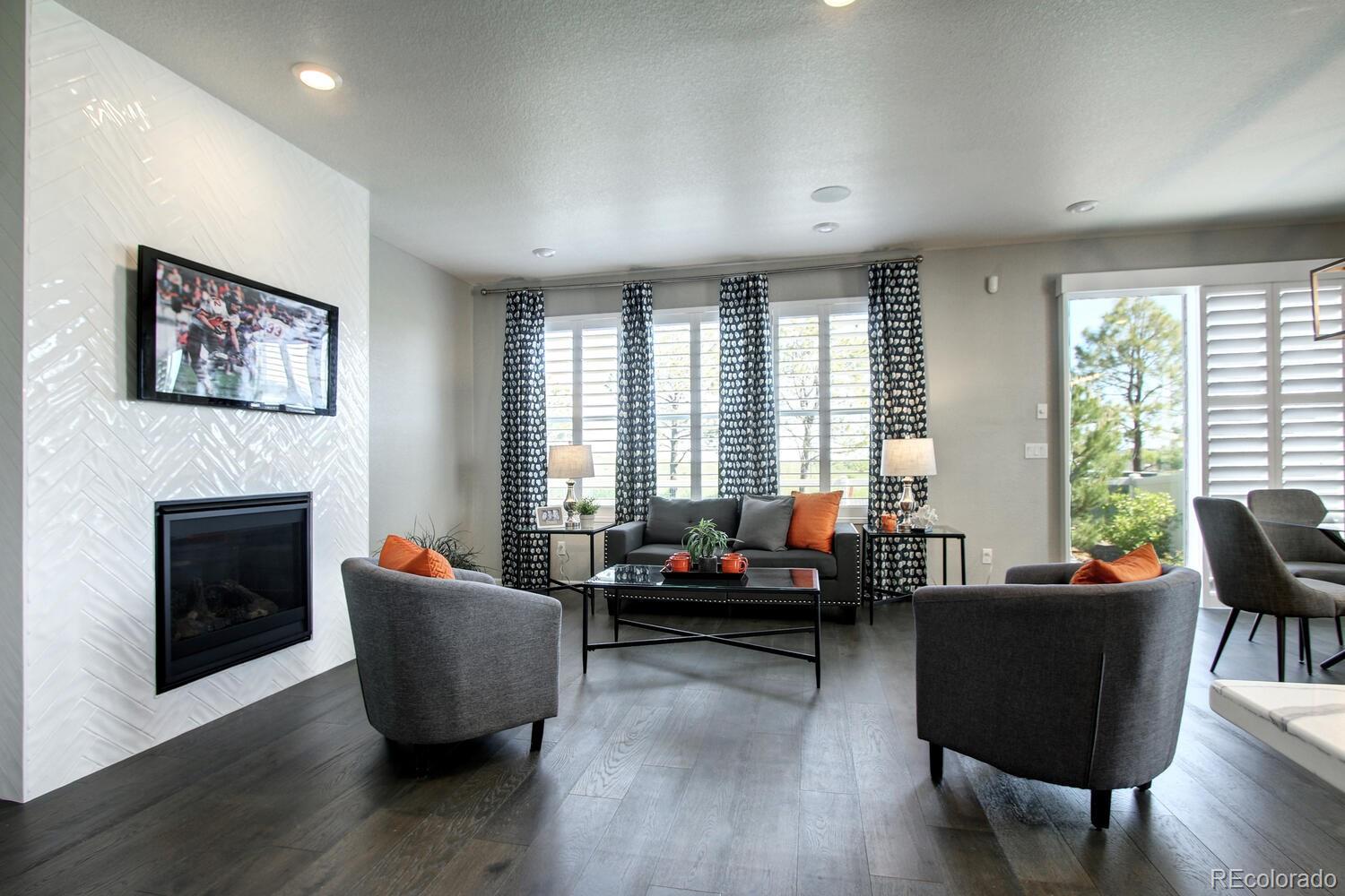 6177 Saddle Bow Avenue