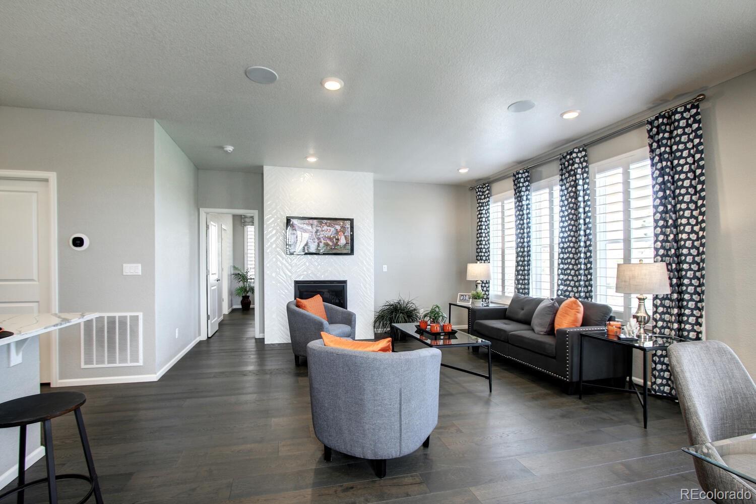 6177 Saddle Bow Avenue