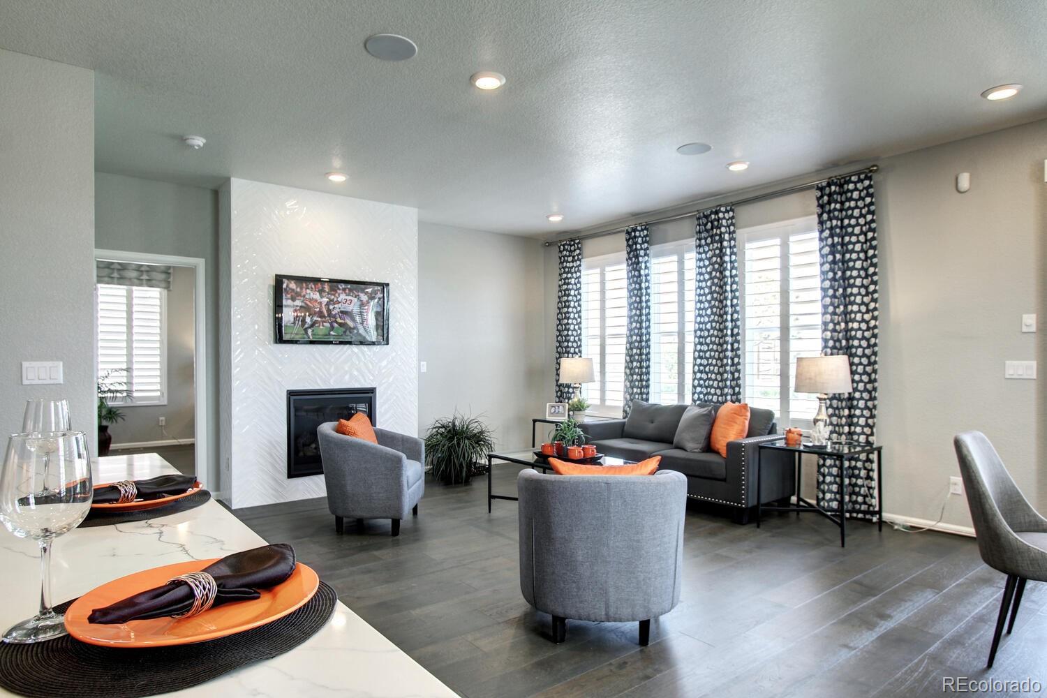 6177 Saddle Bow Avenue