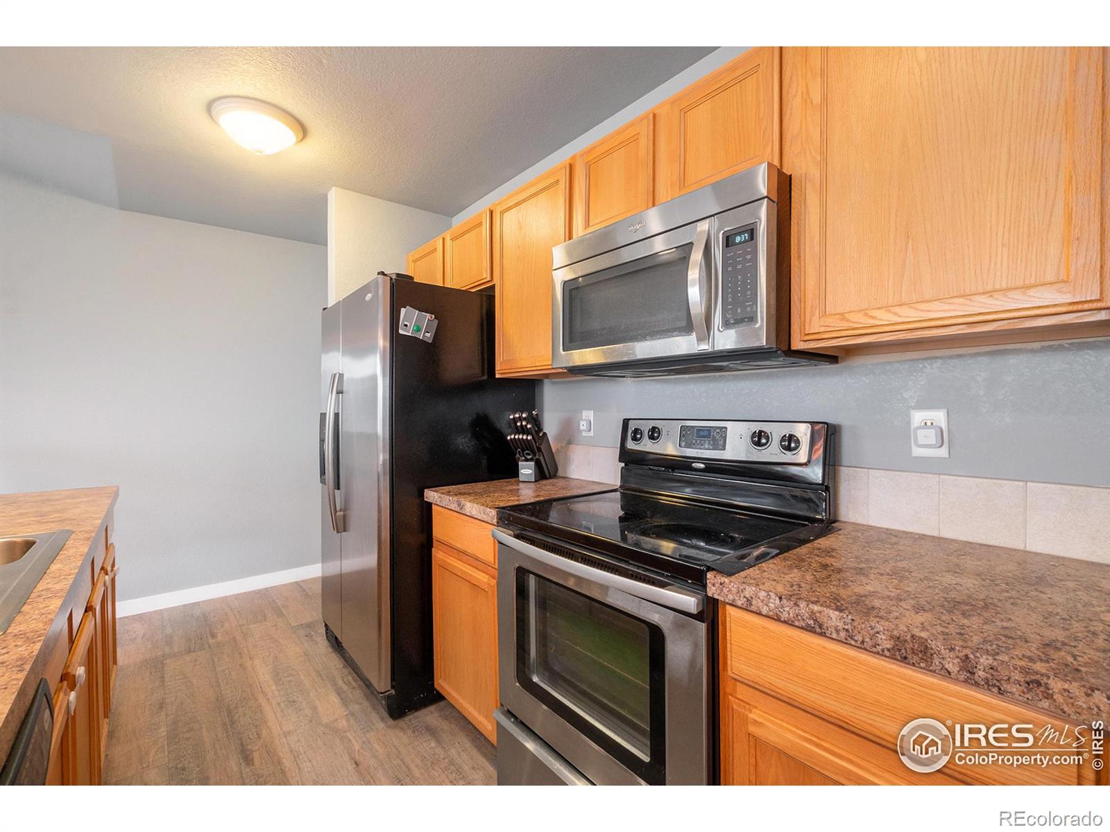 4333 Paintbrush Drive