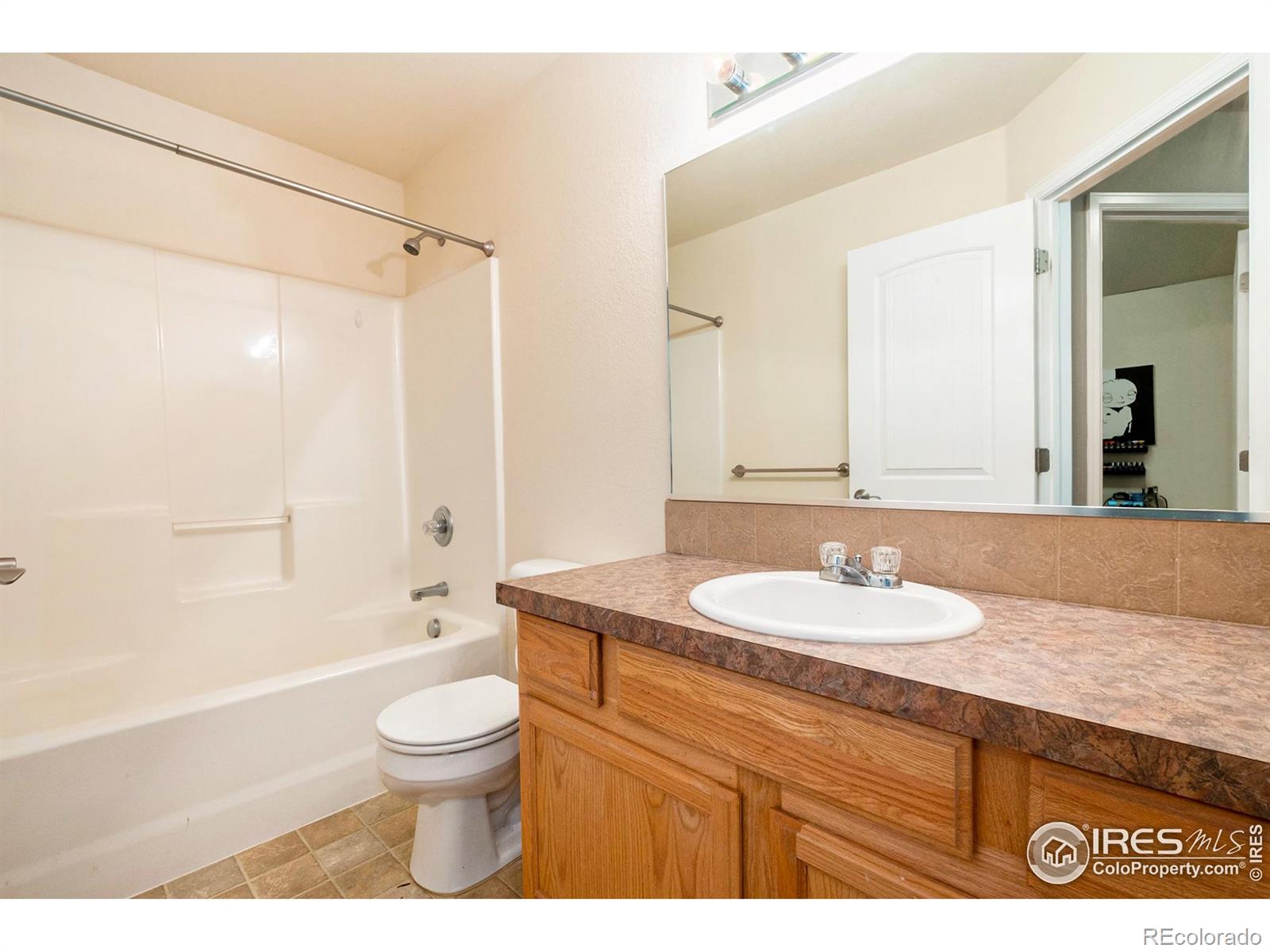 4333 Paintbrush Drive