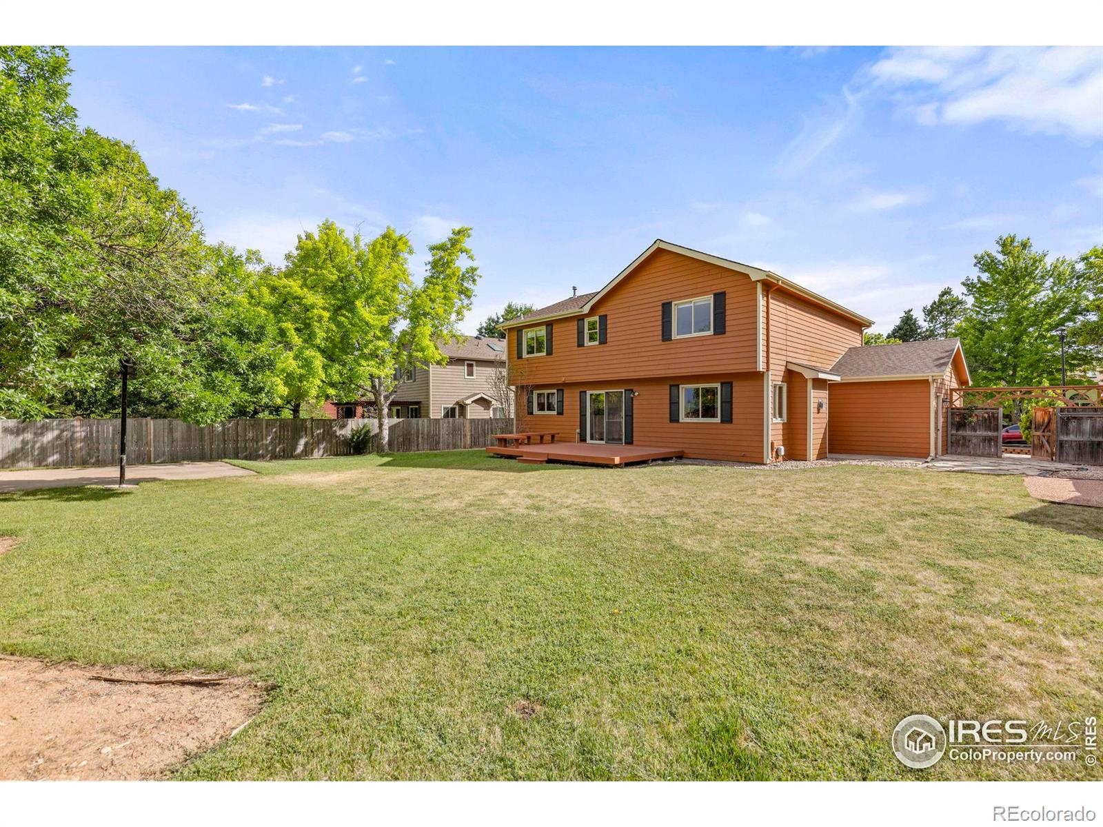 2608 Cedarwood Drive