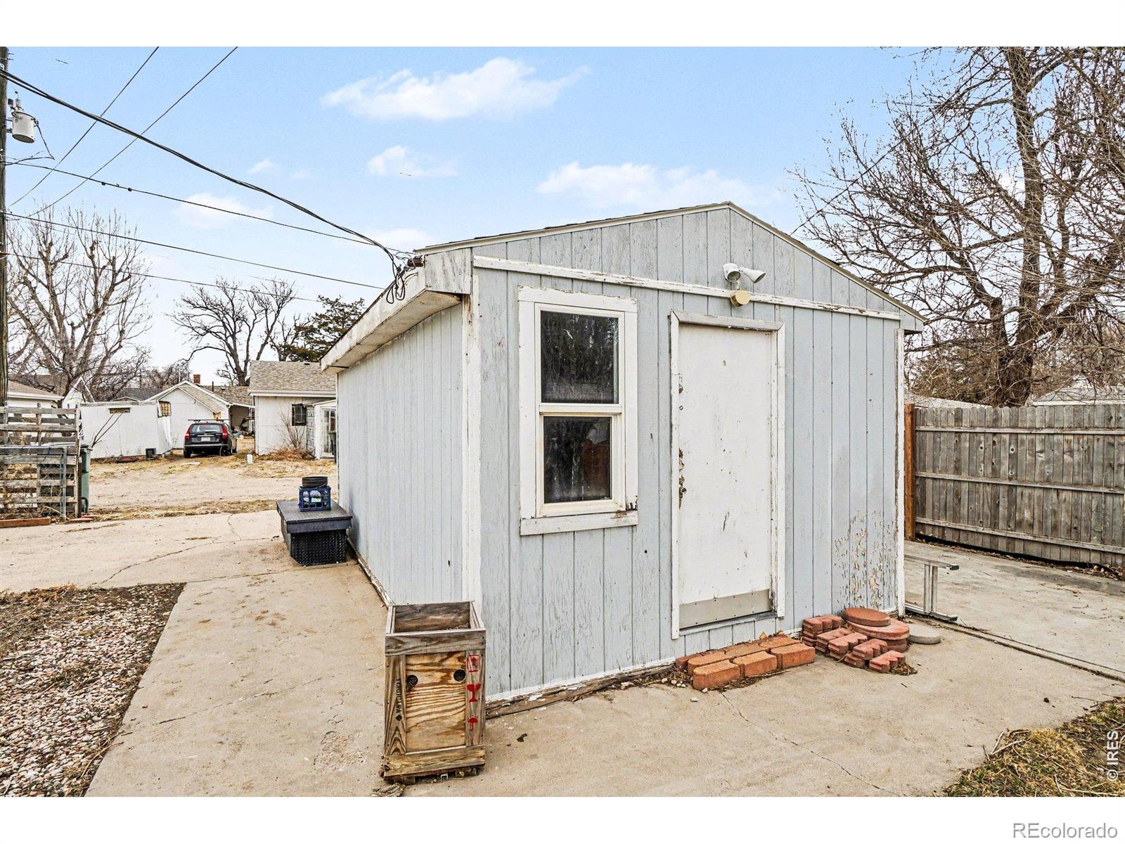 119 S Colorado Avenue