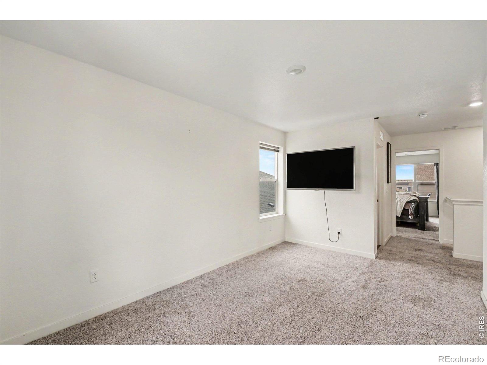 225 Swallow Road