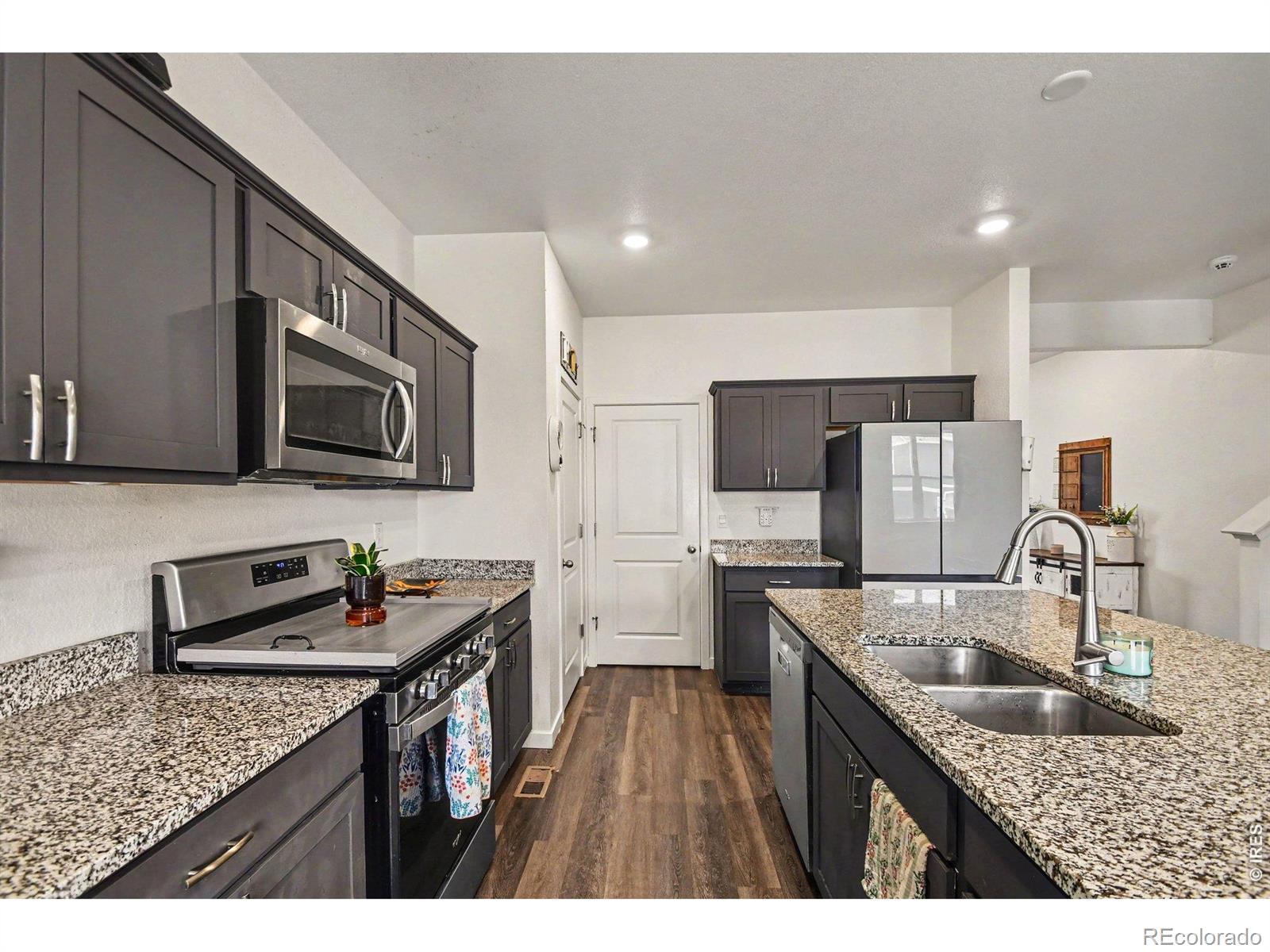225 Swallow Road