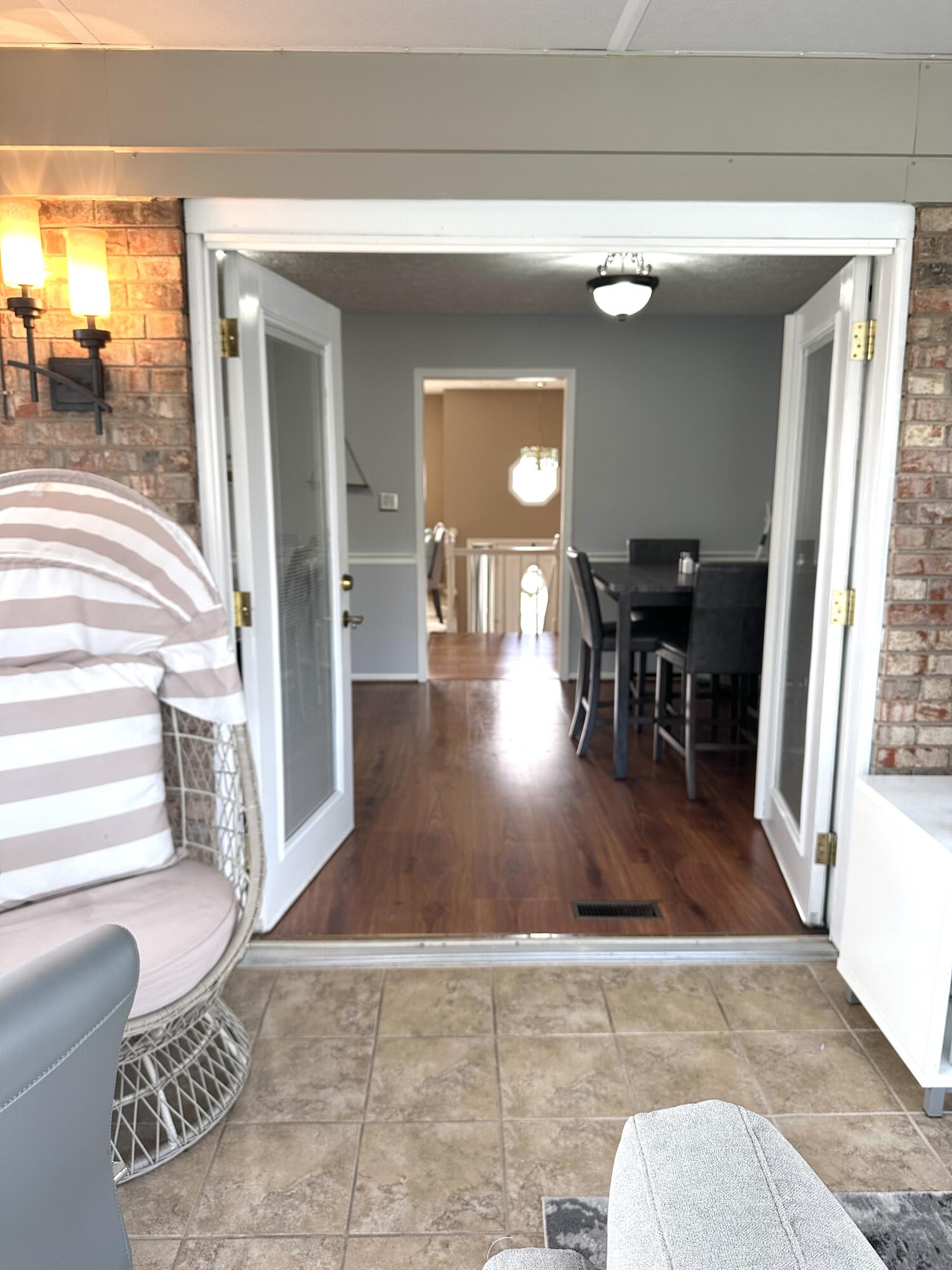 1433 Jocasta Drive