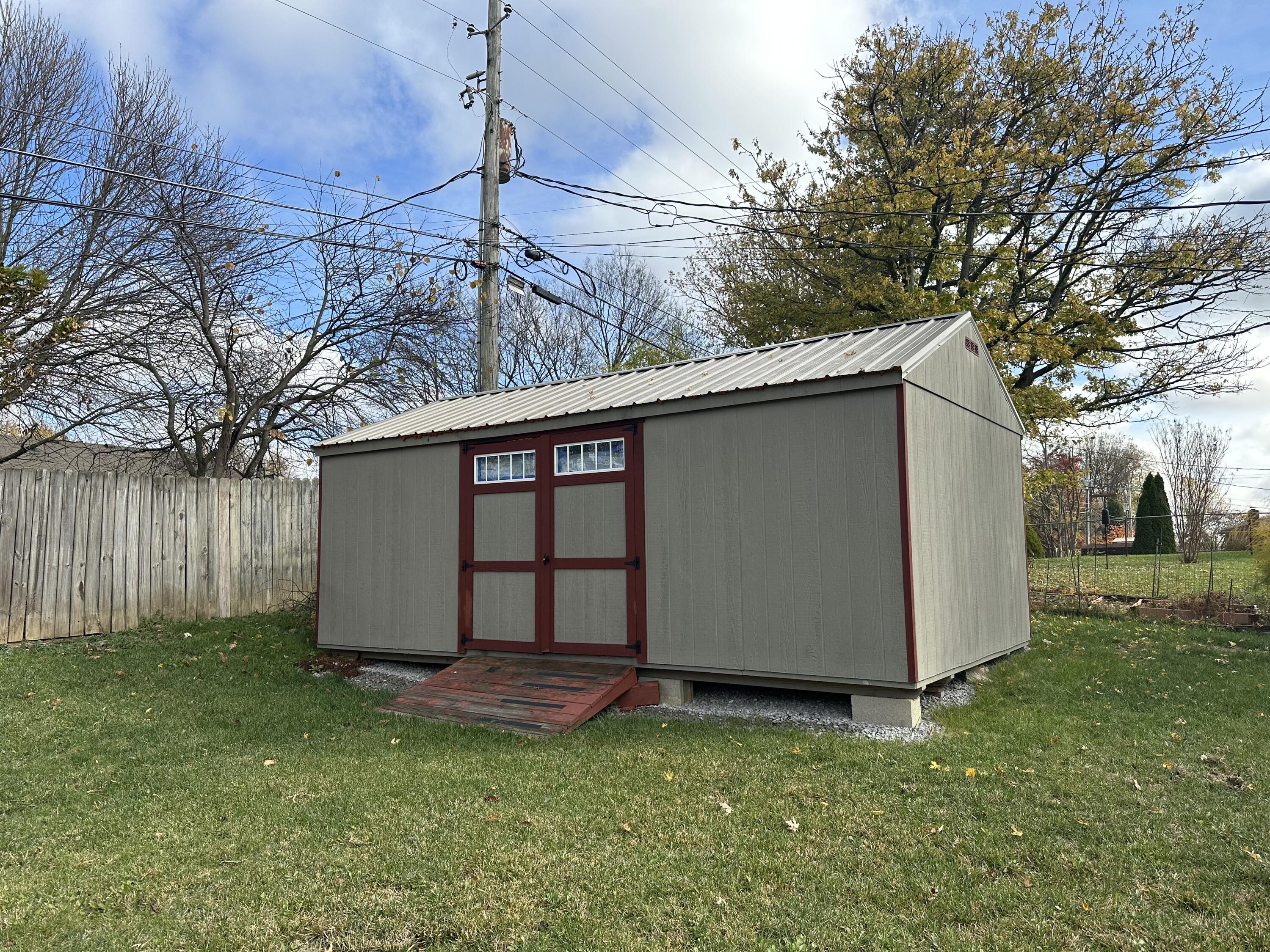 1433 Jocasta Drive