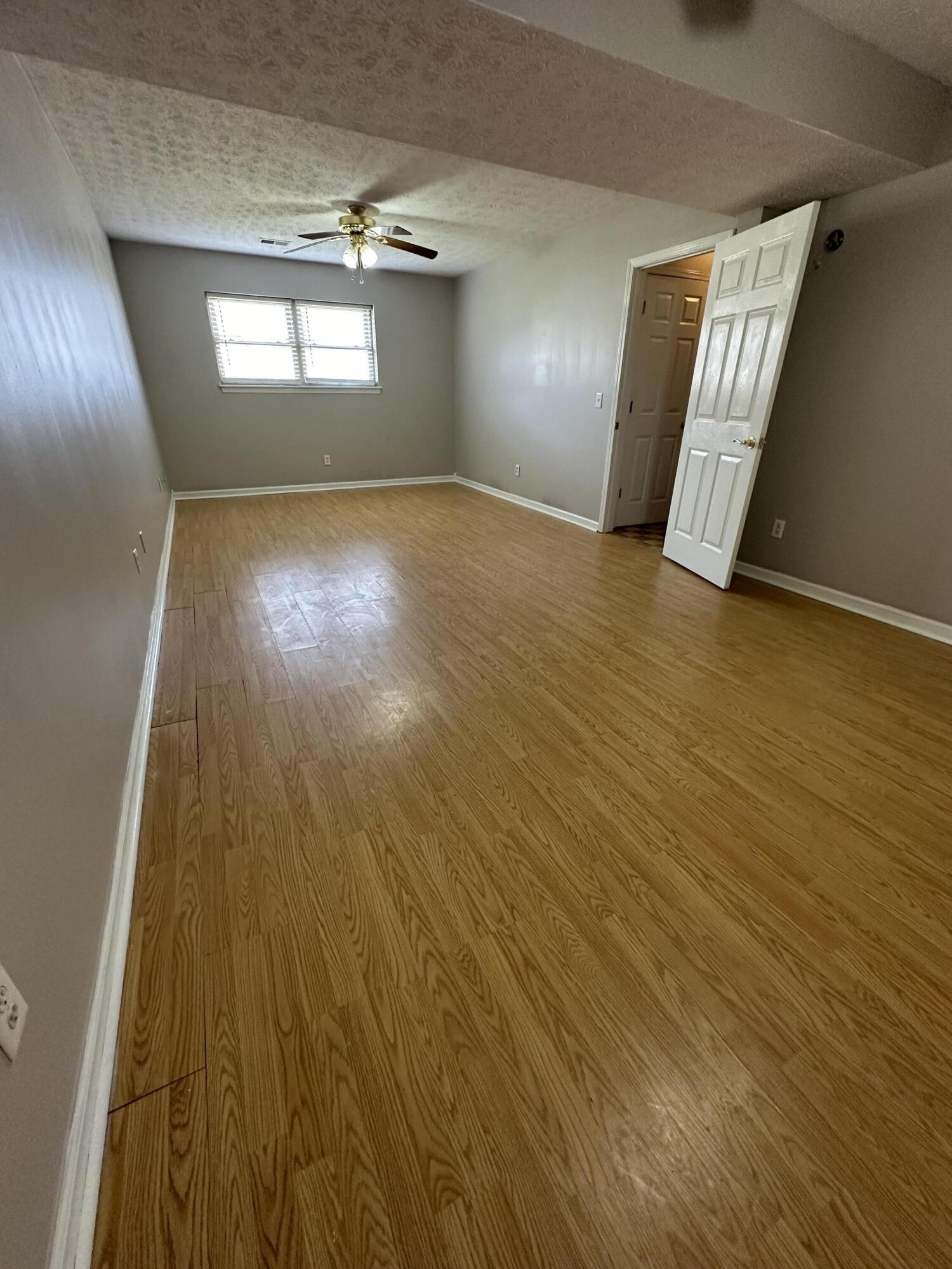 213 Lindsey Court