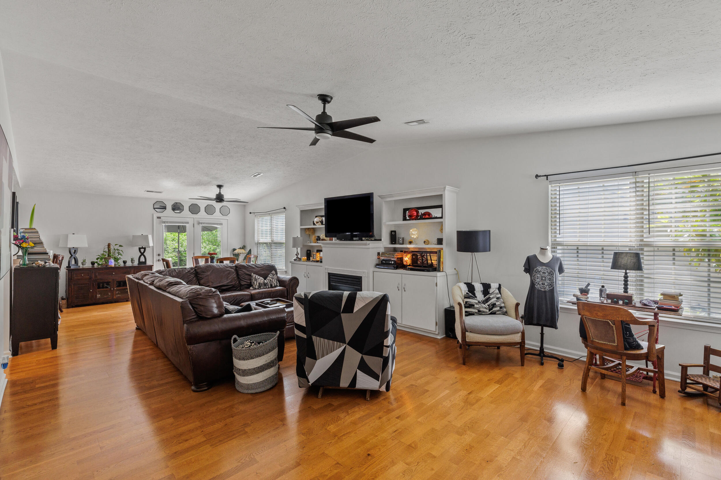 1024 Crimson Creek Drive