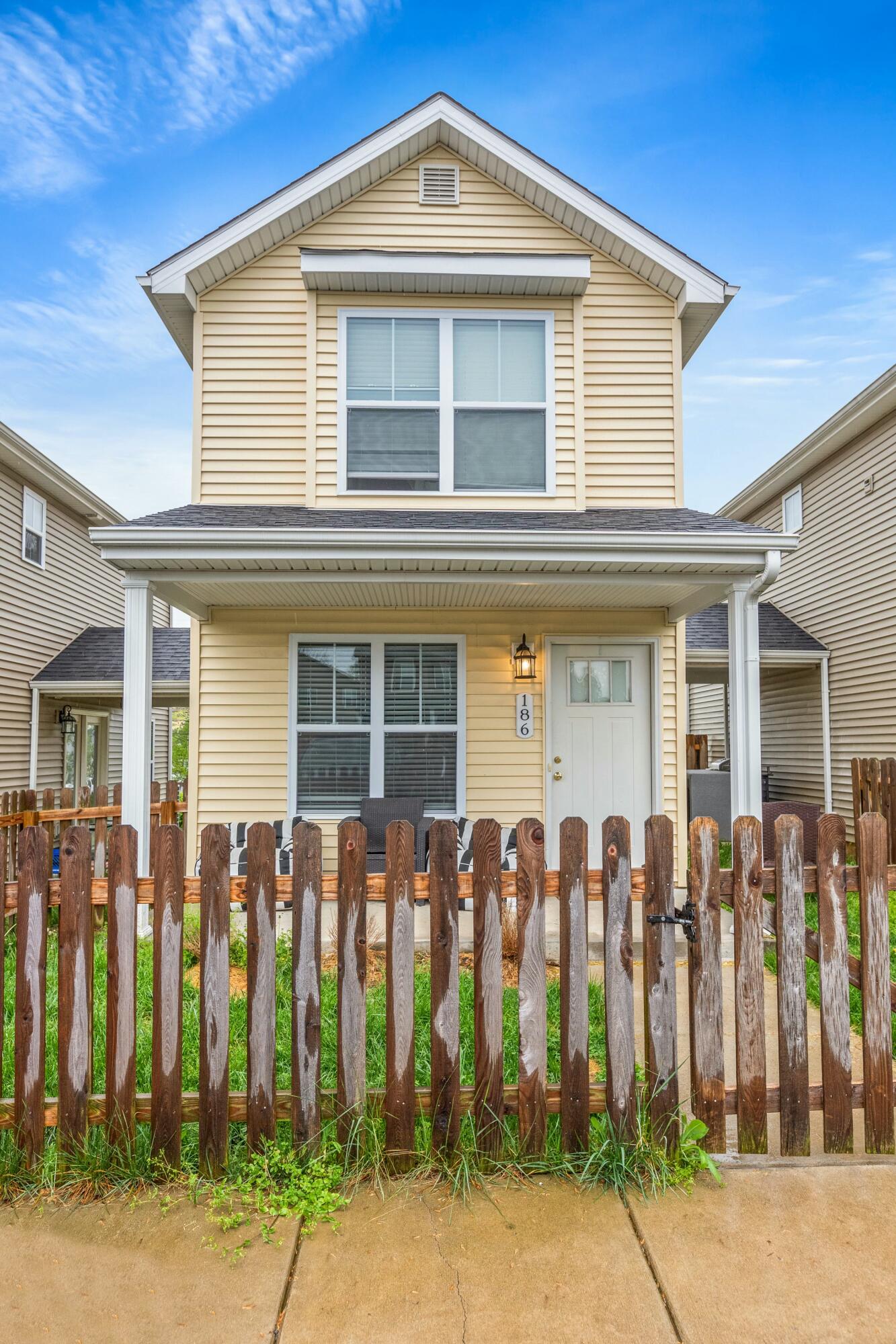 186 Perry Drive