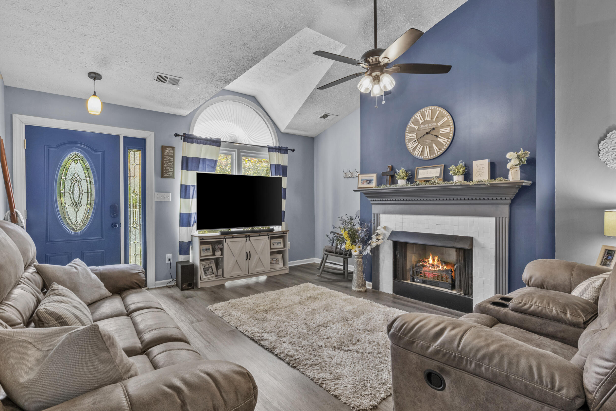 2849 Gateway Park Lane