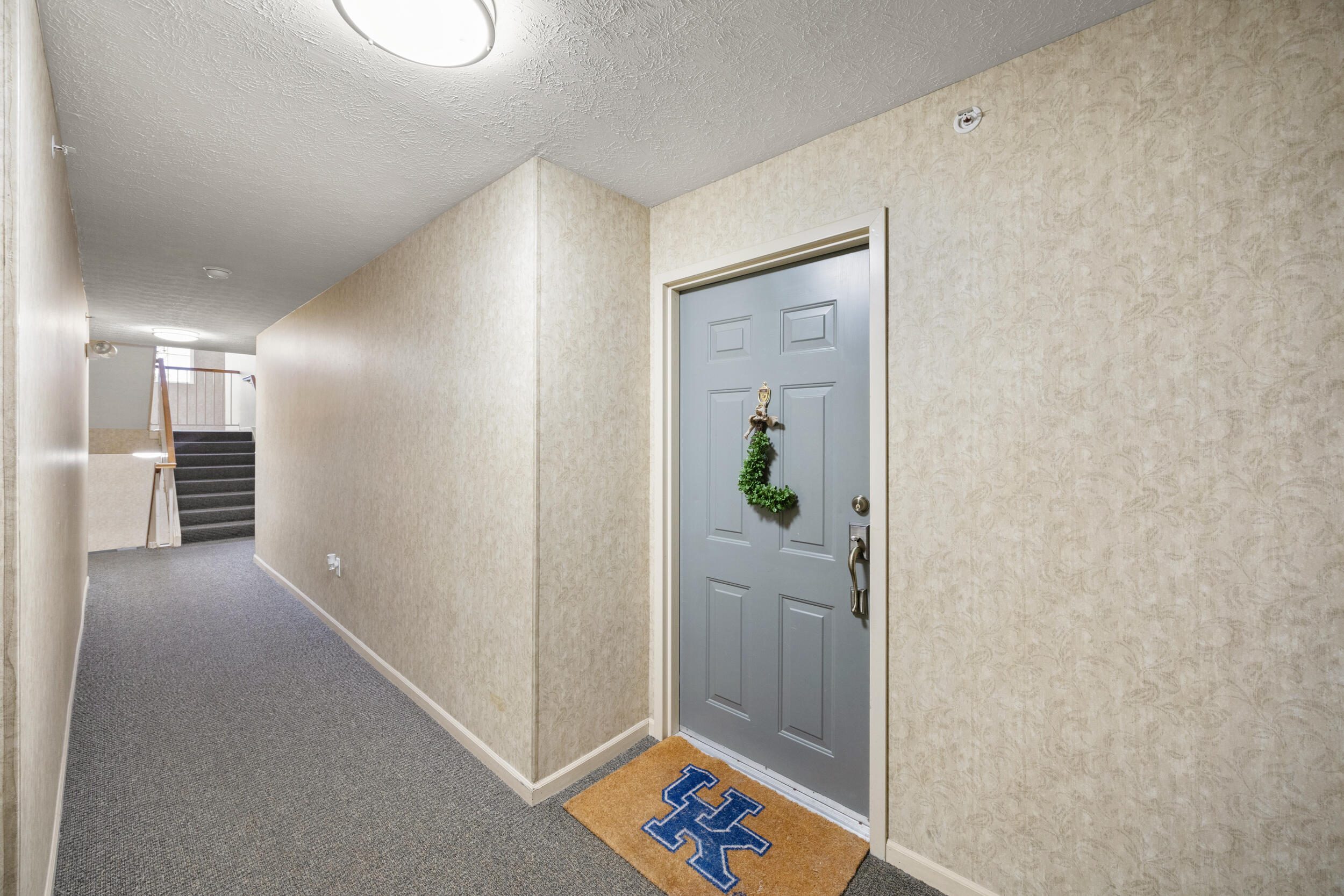 600 Vincent Way 2206