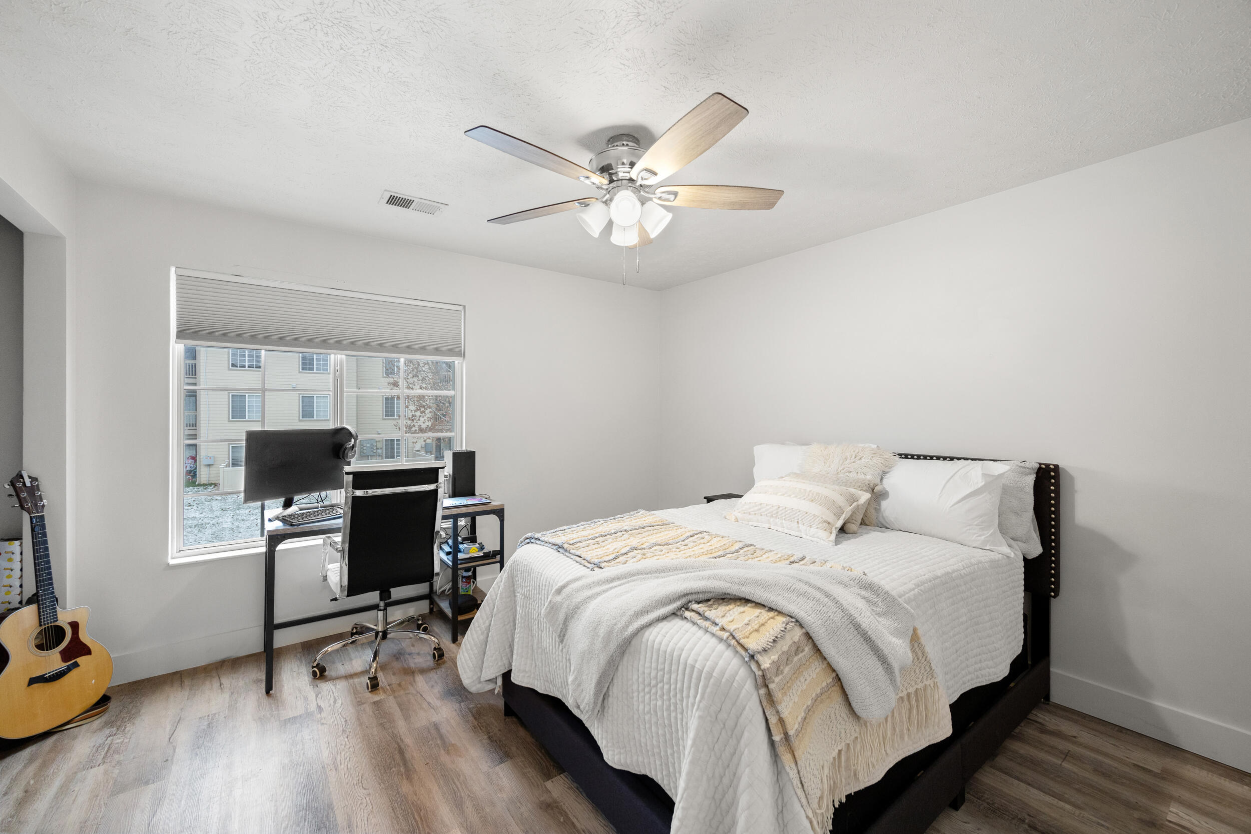 600 Vincent Way 2206