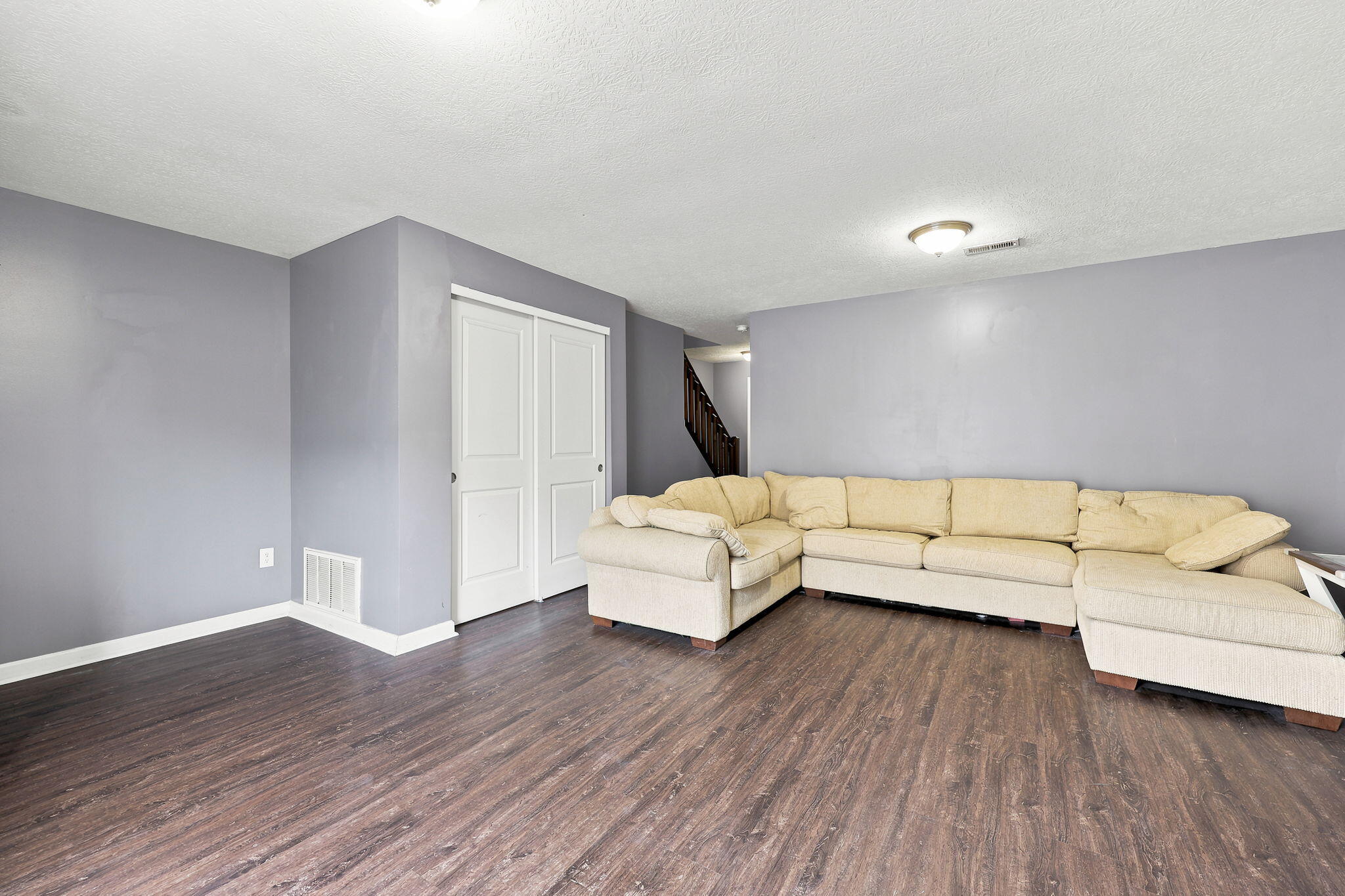 2453 Ogden Way