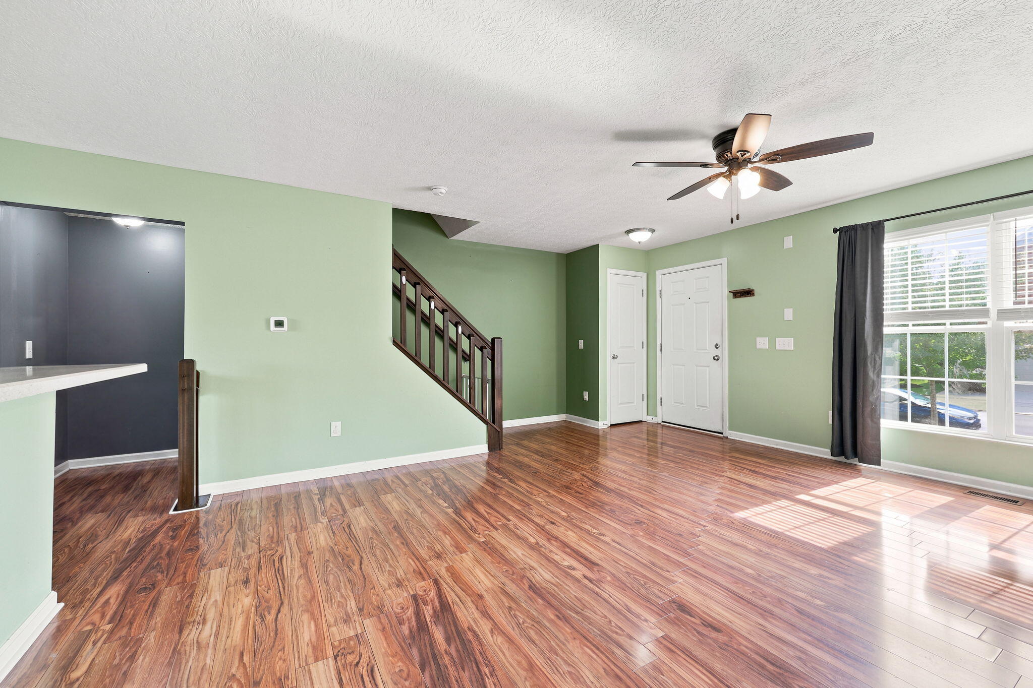 2453 Ogden Way