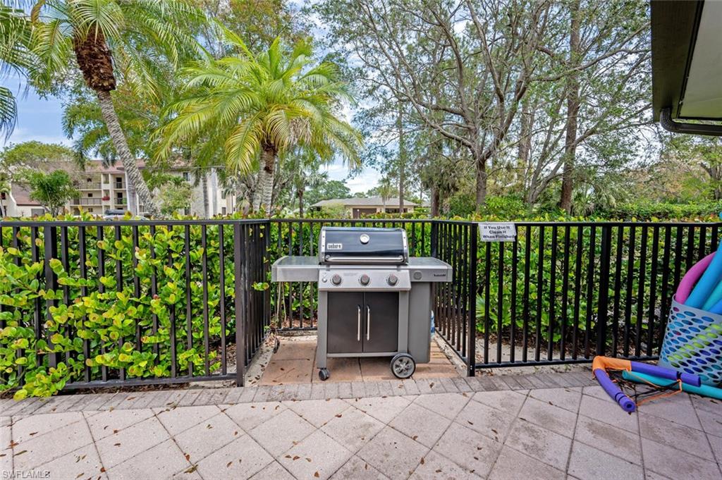 413 Augusta BLVD # 103
