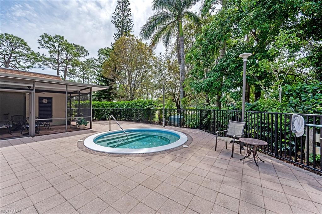413 Augusta BLVD # 103